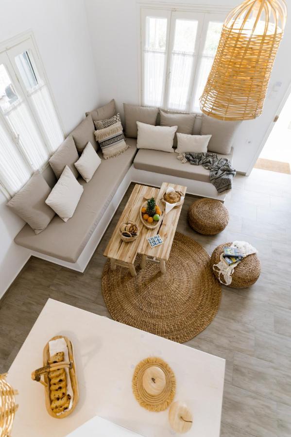 Menori Luxury Suite Panormos  Exterior photo