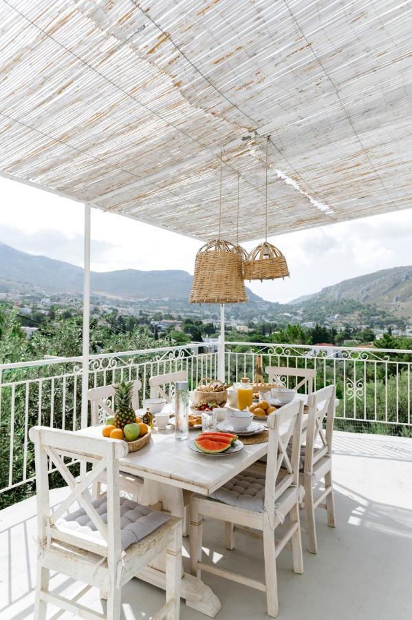 Menori Luxury Suite Panormos  Exterior photo
