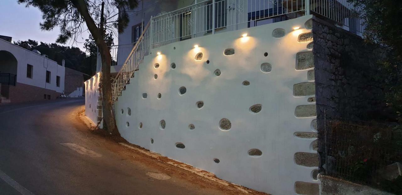 Menori Luxury Suite Panormos  Exterior photo